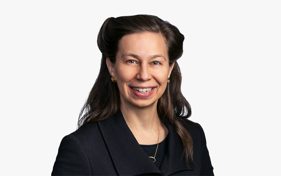 Elizabeth L. Carr