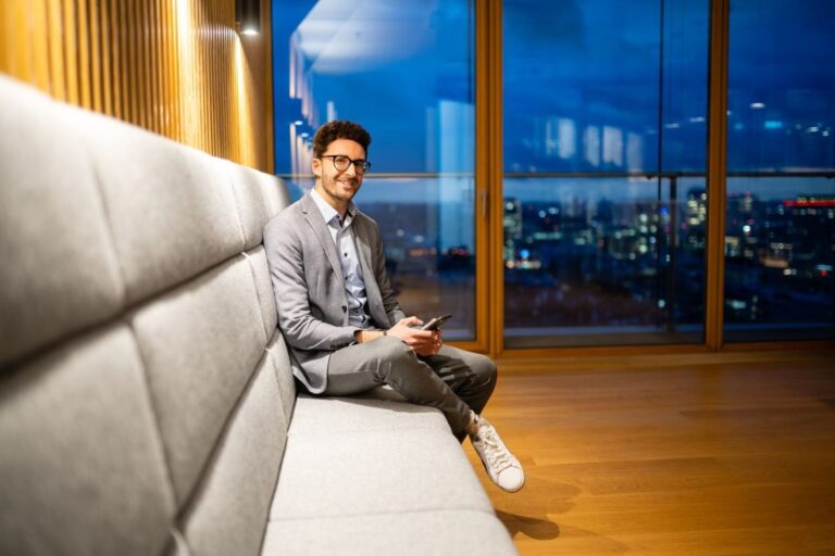 A staffer takes a break in the lobby of the firm’s Düsseldorf office. (credit: McDermott Will & Schulte)